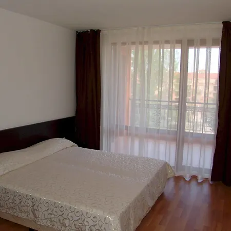 Aparthotel Happy *